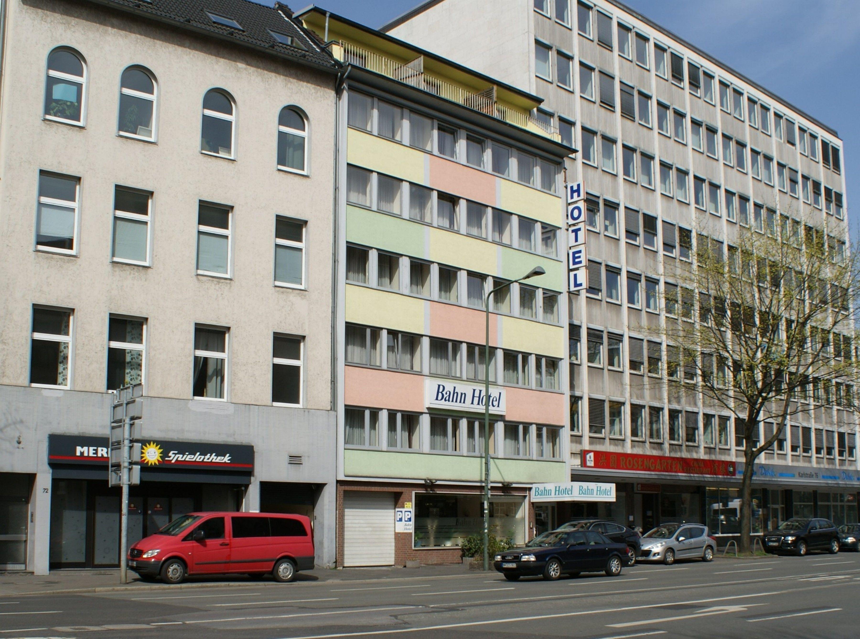 Bahn-Hotel — Photos 1
